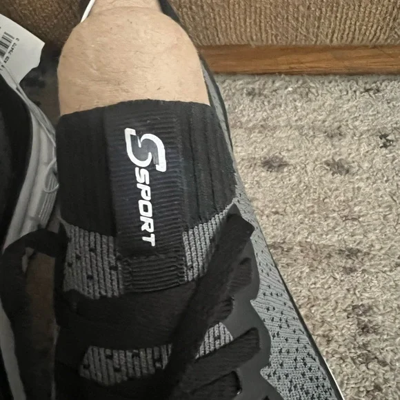 Sports by sketchers memory foam size 13 new with tags - Picture 3 of 13
